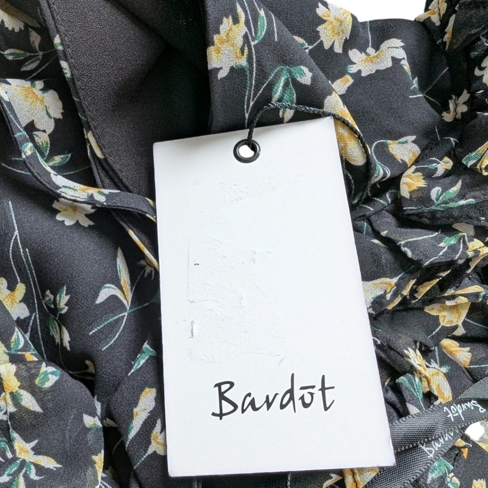 Bardot Cold Shoulder Romper Women 6 Black Floral Ruffle NWT - Picture 10 of 15